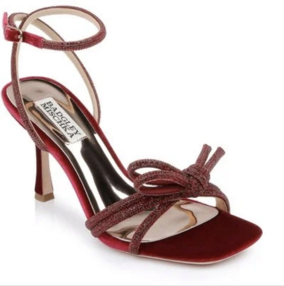 NIB Badgley Mischka Effie Heeled Sandals In Ruby Red